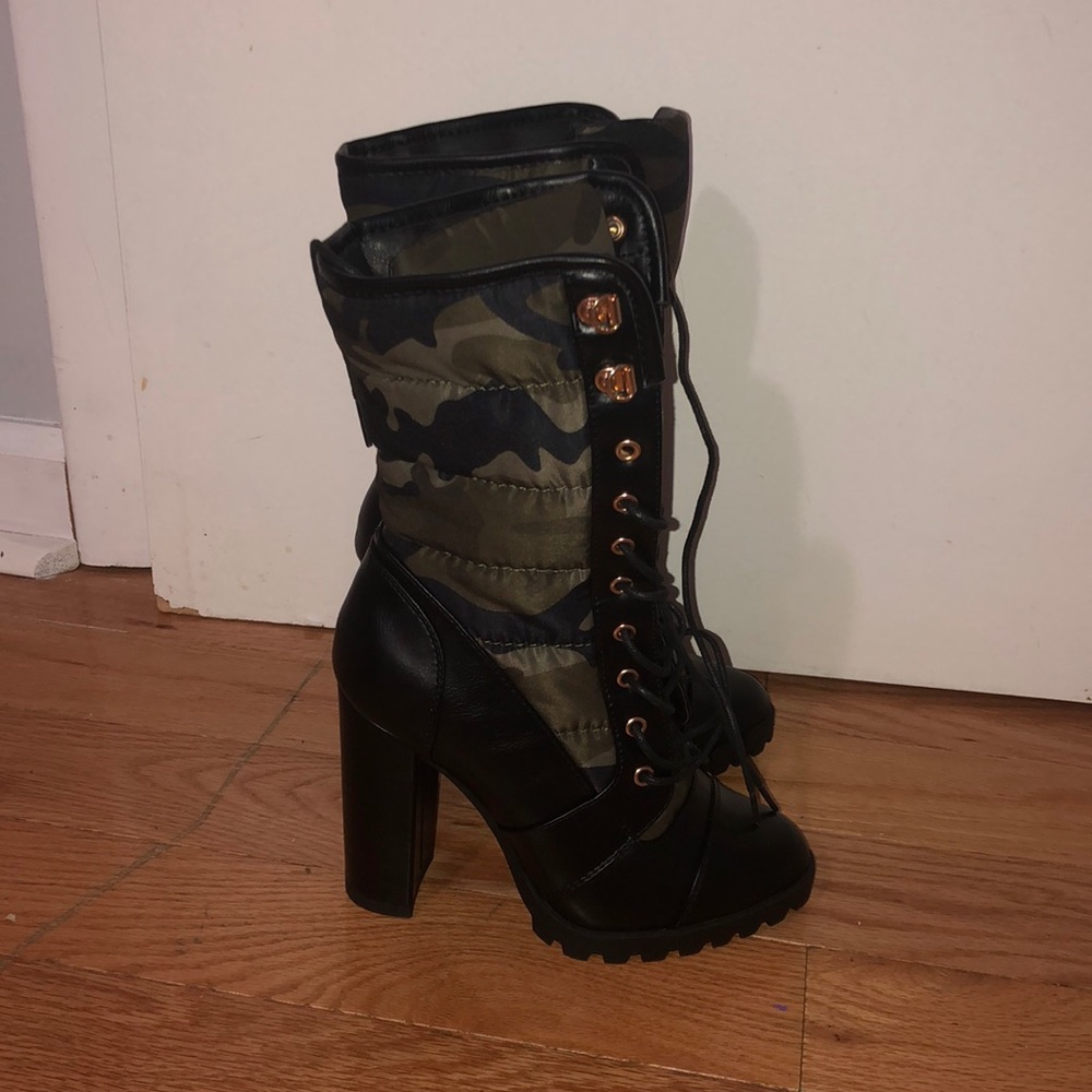 Shoe dazzle camo heeled boots
